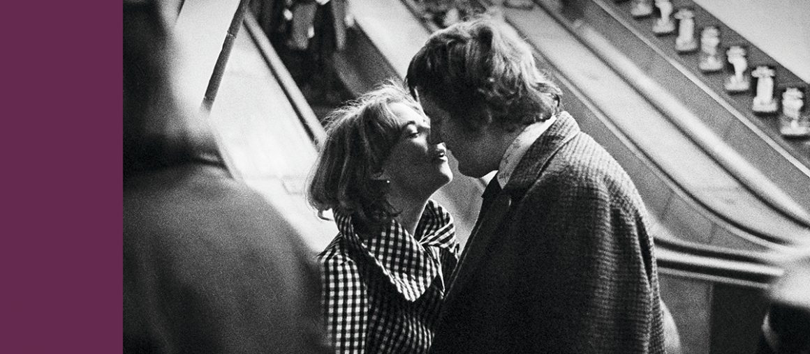 Crowds, kisses and kids: The London Underground in the 70s