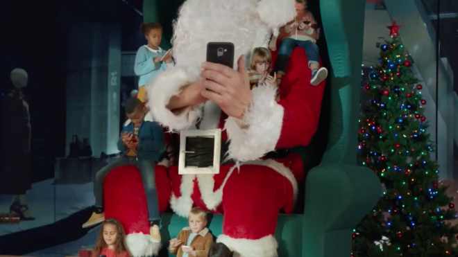 Michel Gondry directs HP’s Christmas ad