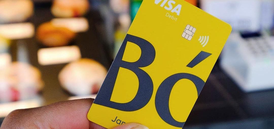 Can banking apps change our spending habits?