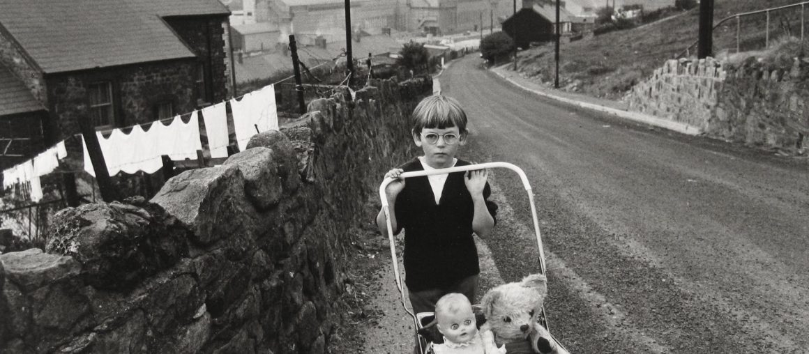 New Bruce Davidson show captures Britain on the cusp of modernisation