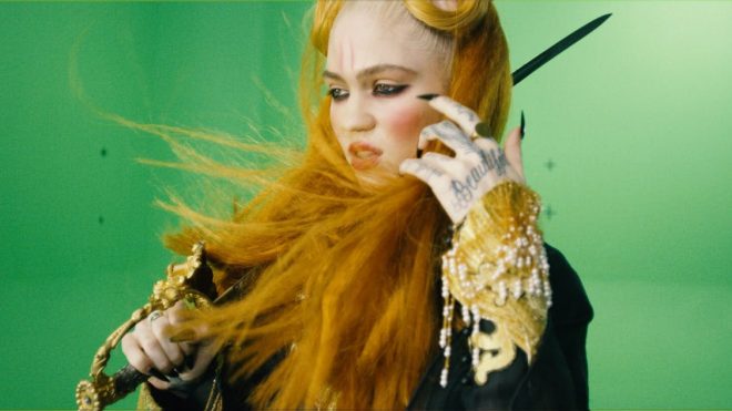 Grimes wants you to direct her new music video