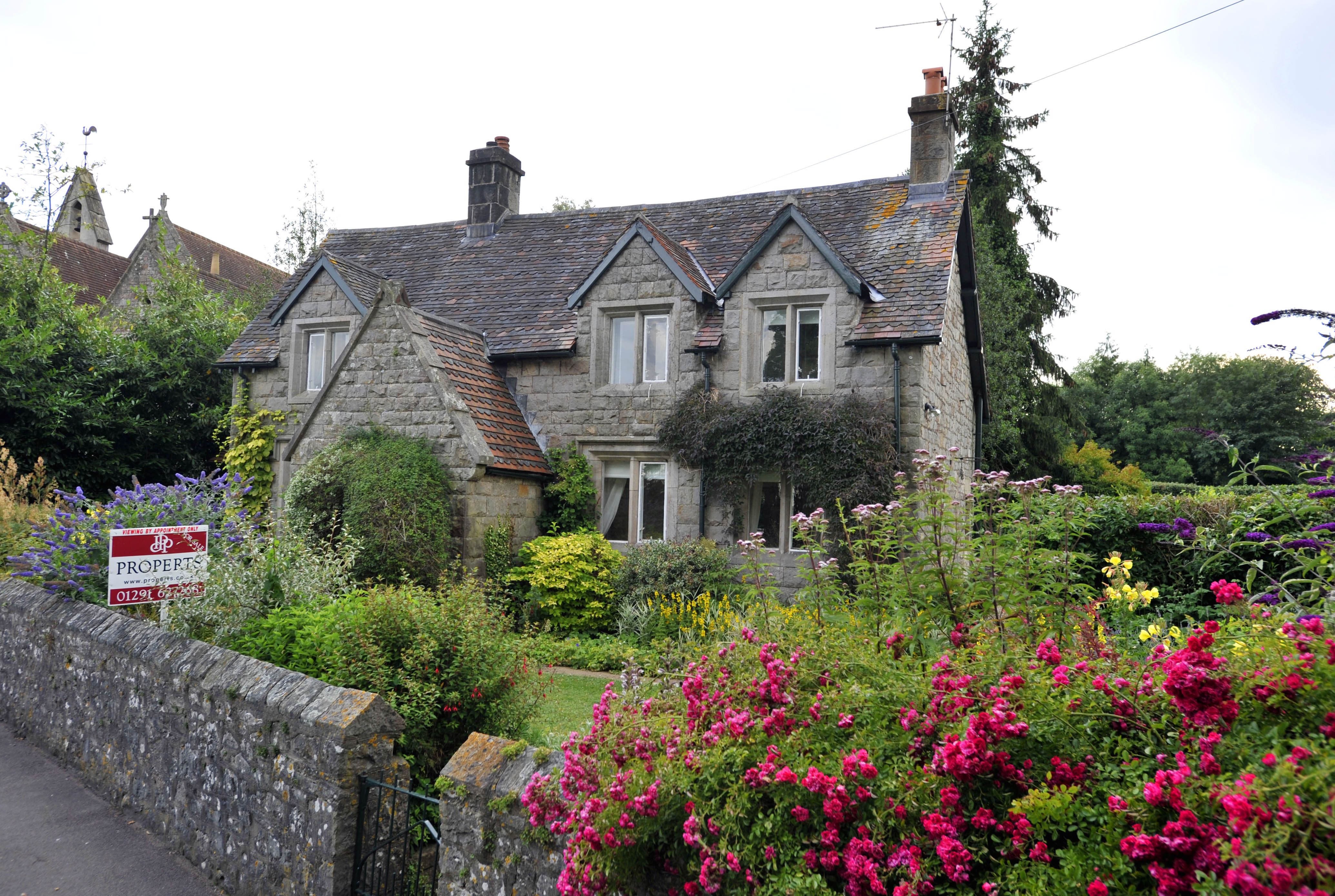 J.K. Rowling Secretly Bought Back Her Childhood Home, Which Had Heavily Influenced Harry Potter