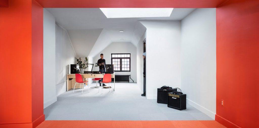 Orange performance room stands out at Yale University's radio station