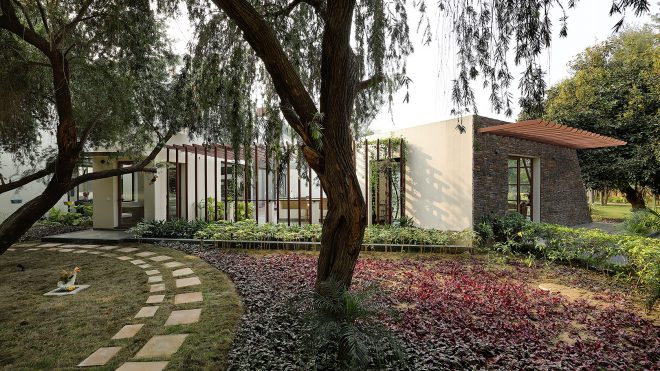 The House of Greens / Intrigue Studio + Lab