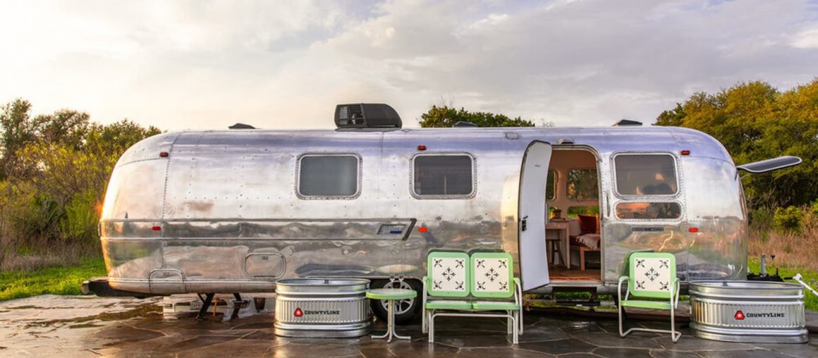This Tiny Airstream Packs 7 Brilliant, Budget-Friendly Design Ideas into 220 Square Feet