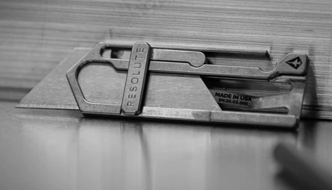 Aircraft Designers Made an Awesome Version of a Very Simple Knife