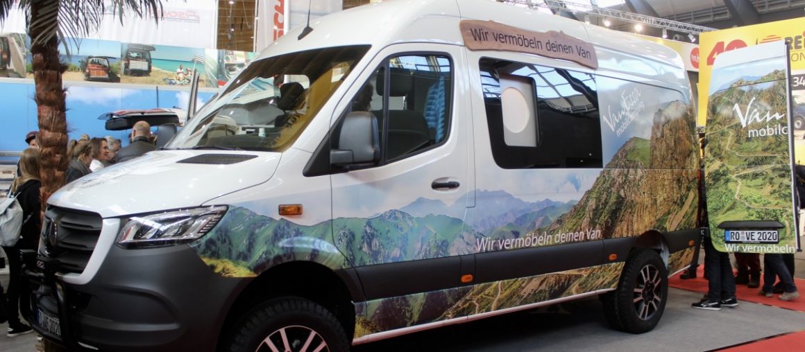 Modular camper van with pop-out bathroom switches to everyday Sprinter