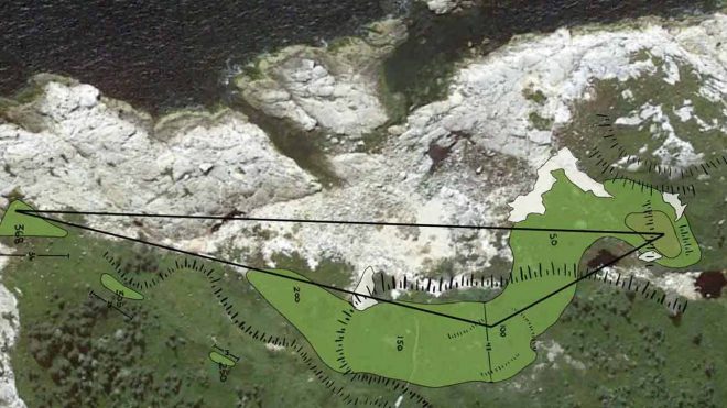 Is this the perfect par 4? A coastal-clinger that tests your courage