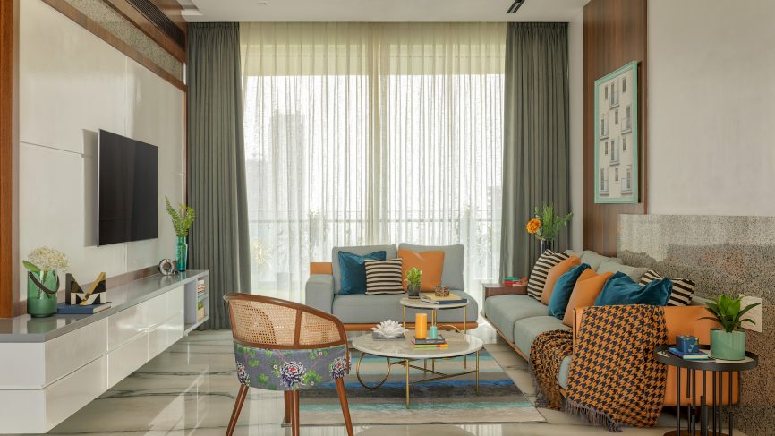 This striking Mumbai home features the perfect mix of modernist and classical styles