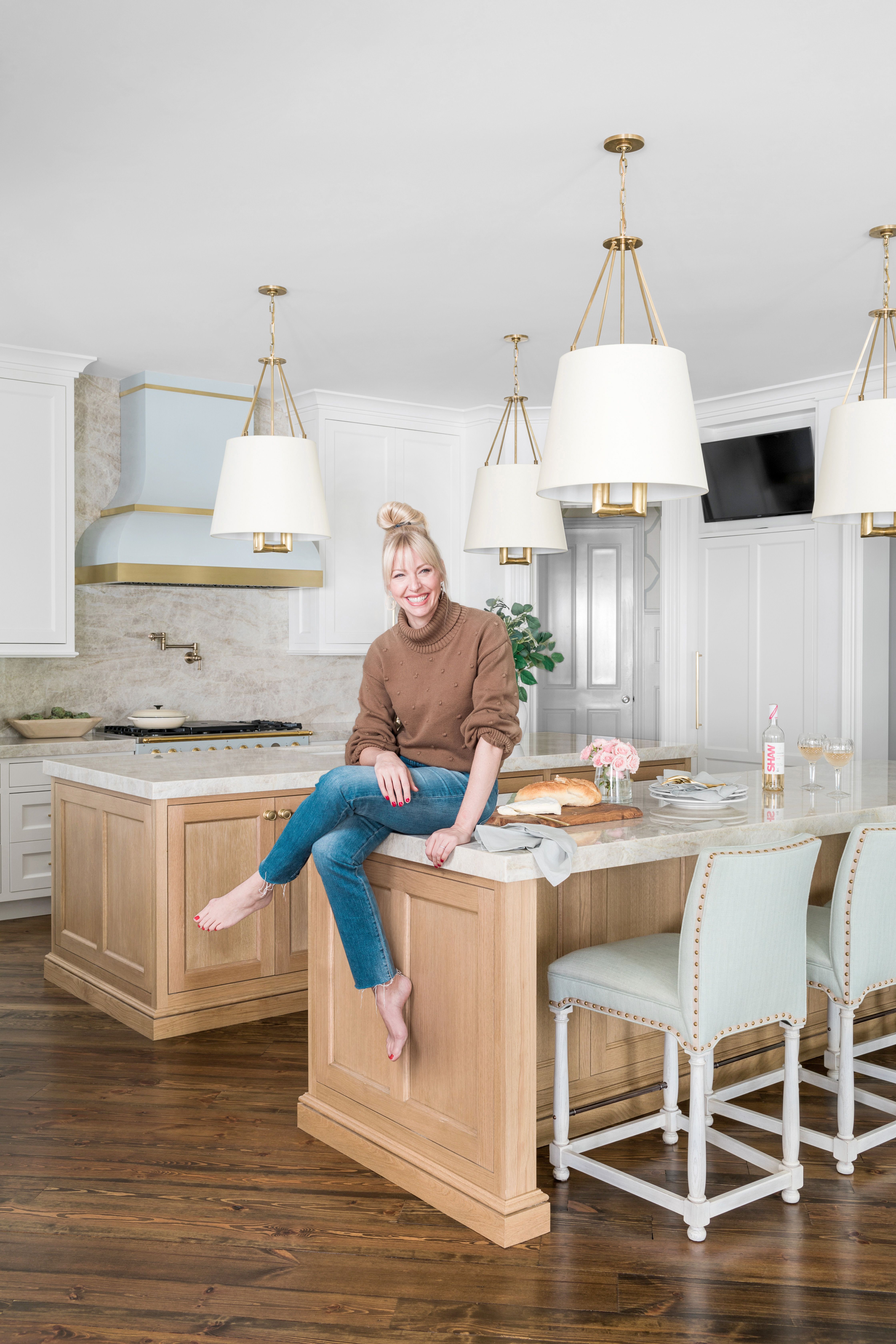 How an Outdated Kitchen Was Transformed Into a Photogenic Family Hub