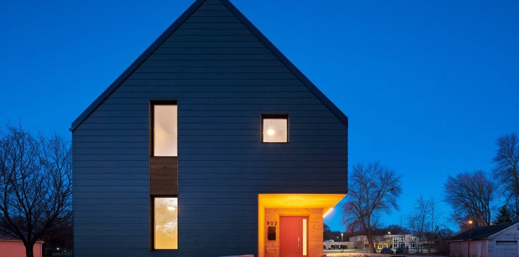 Architecture students complete Passivhaus in South Dakota