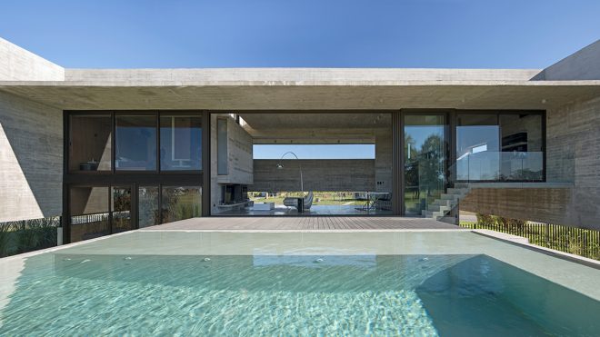 Escobar House Plays with Height and Lines to Create a Sense of Depth - Design Milk