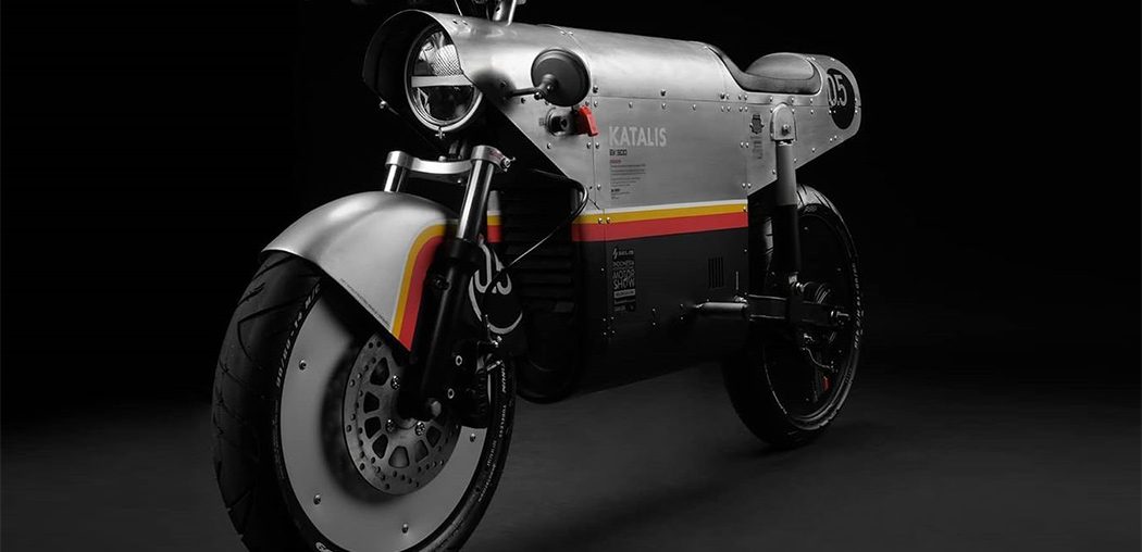 This WWII fighter jet-looking electric bike blends futuristic design with Japanese details