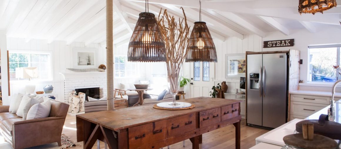 22 Rustic Farmhouse Kitchens That Prove It’ll Always Be a Timeless Look
