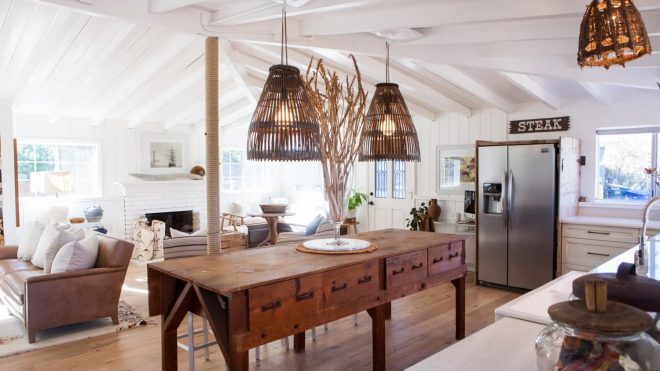 22 Rustic Farmhouse Kitchens That Prove It’ll Always Be a Timeless Look