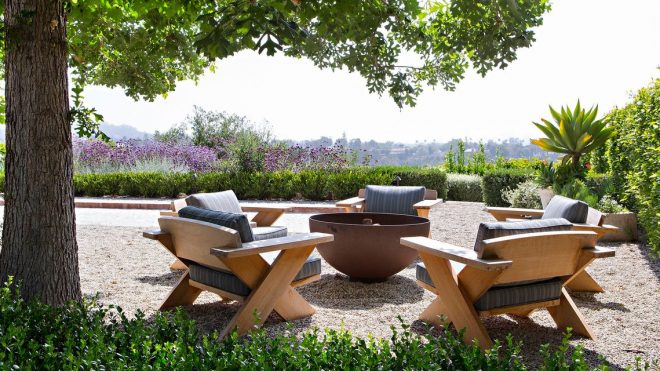 5 Outdoor Furniture Trends of 2020—for Any Budget