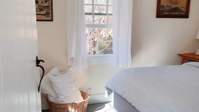 A Cute 622-Square-Foot Cape Cod Cottage Will Make You Want to Live by the Sea