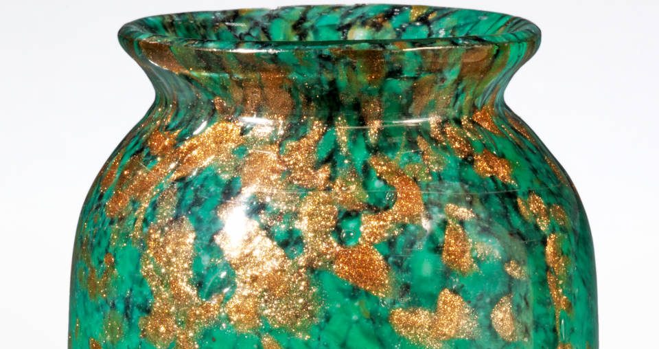 V&A · A-Z of glass