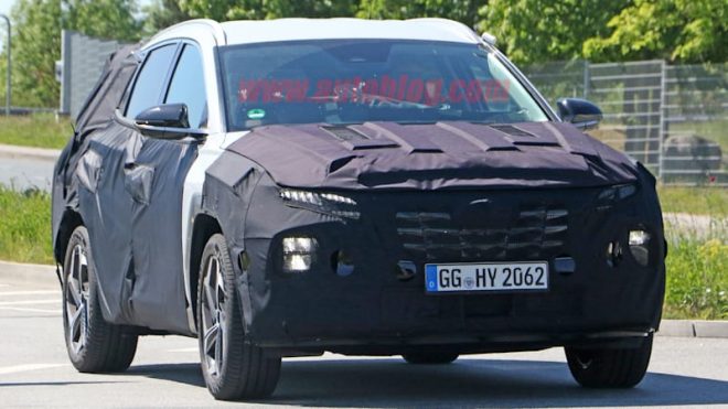 Next Hyundai Tucson spied showing off its funky new lights