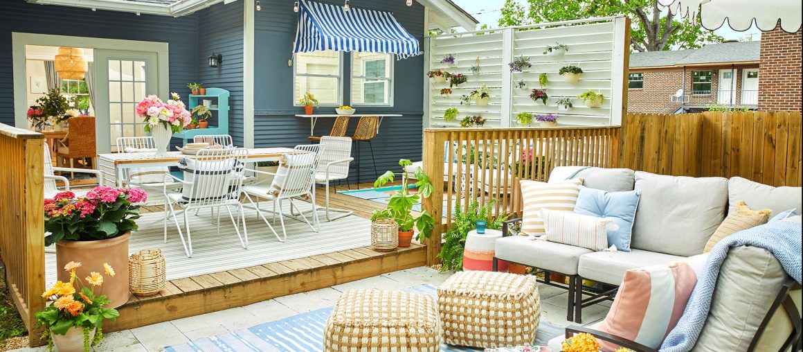 20 Small Backyard Ideas That'll Inspire You to Entertain Outdoors This Summer