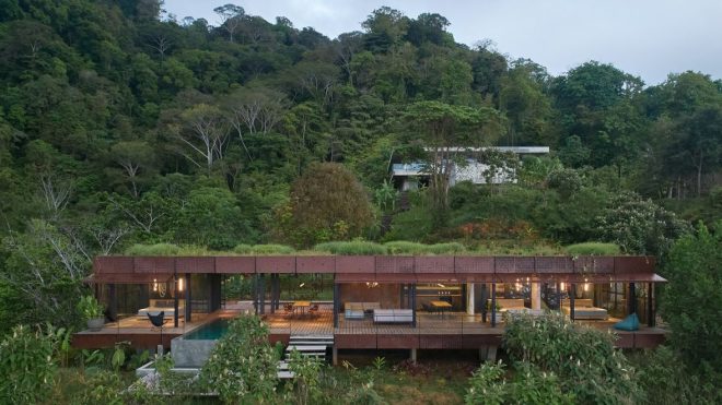 Enjoy Ocean Views From The Green Roof of This Costa Rican Jungle Villa