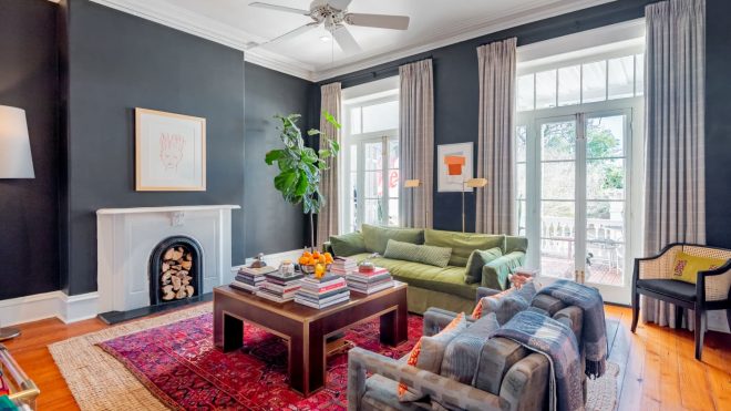 A Gorgeous Charleston Townhouse Is Even More Charming After a Modern Kitchen Reno