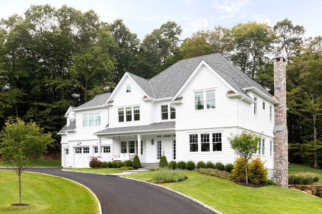 Traditional Home Exterior Ideas That You'll Want to Recreate | Hunker