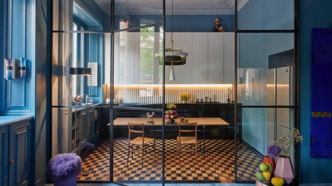 Rhapsody in blue: a Milanese apartment