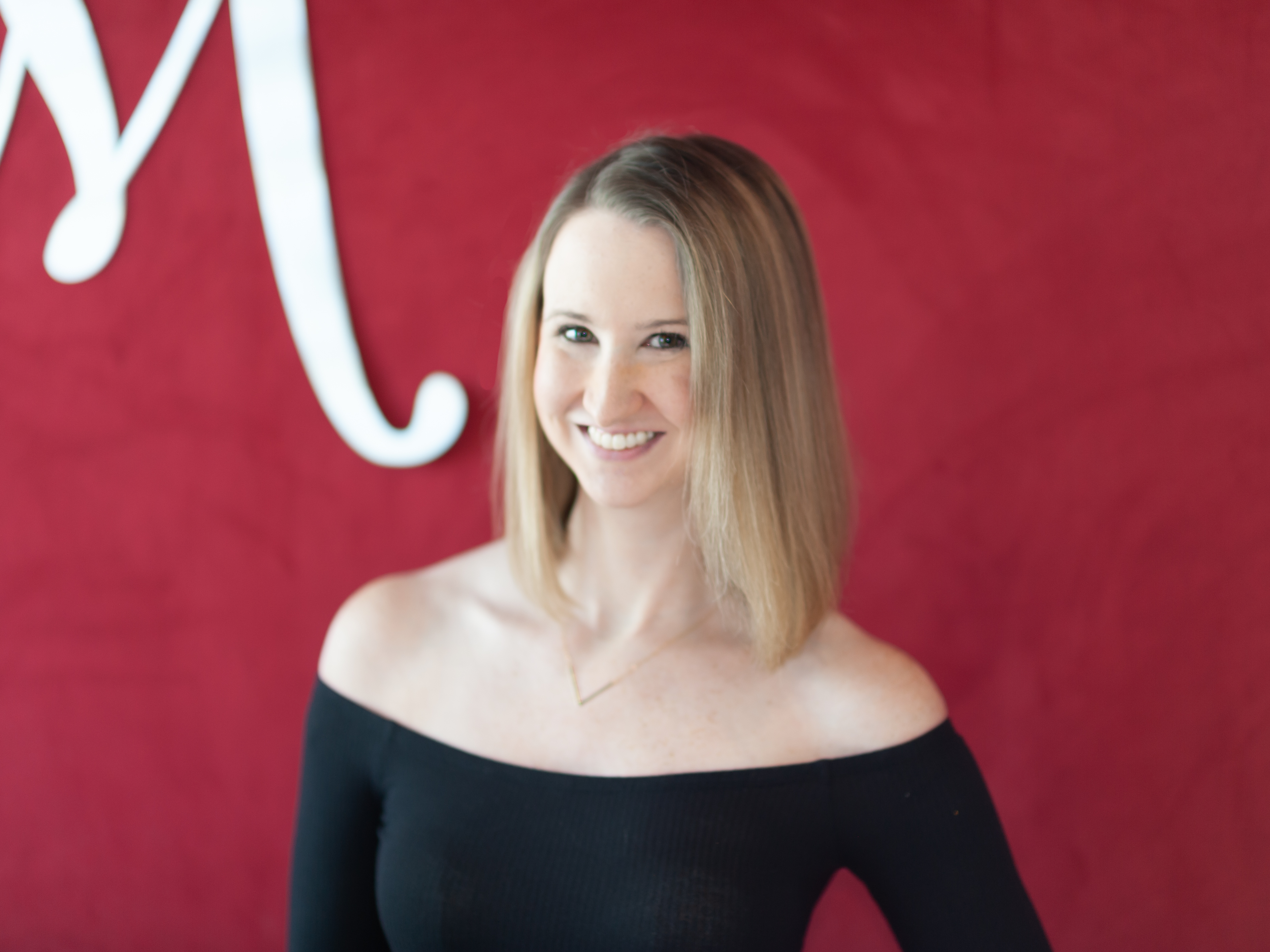 PRESENTING: The tools and strategies one freelance graphic designer making $200,000 a year uses to capitalize on her downtime to learn new skills and increase revenue