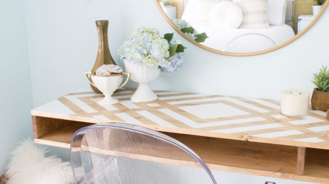 DIY pro proves painting a desk with decorative pattern can really wow!