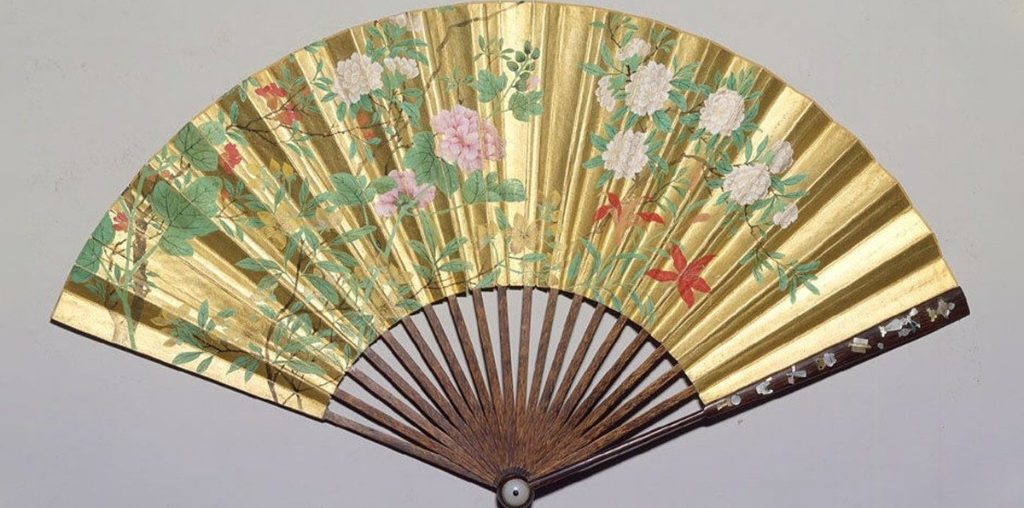 Get a Handy Look at the History of Traditional Chinese Folding Fans