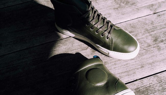 Today in Gear: Handsome Sneakers With Next-Level Comfort, the Changes Coming to Your iPhone & More