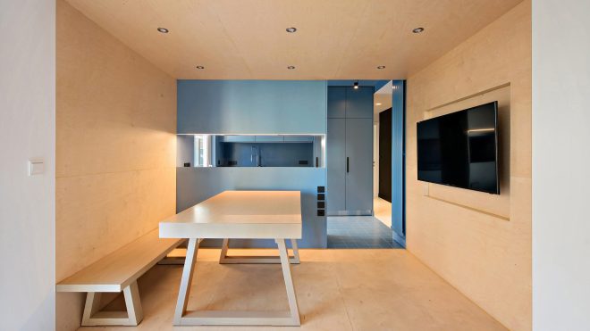 Monochromatic Kitchens: 3 Design Strategies with a Single Color