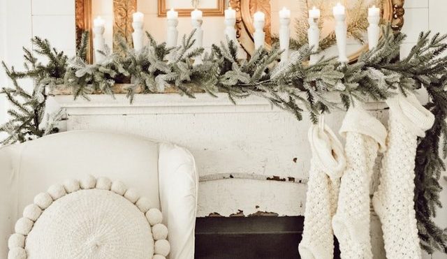 8 Rustic Christmas Decorations That Say 'Tis the Season With Flair | Hunker