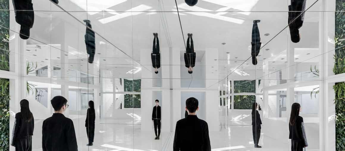 Mirrors in Architecture: Possibilities of Reflected Space