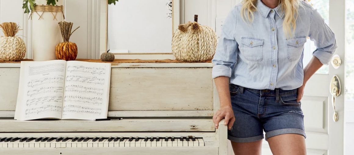 Emily Henderson Just Launched a Designer Version of Craigslist (Where She’s Selling Her Furniture For Cheap, Too)
