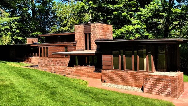 Frank Lloyd Wright's Charles and Dorothy Manson House Is up for Sale