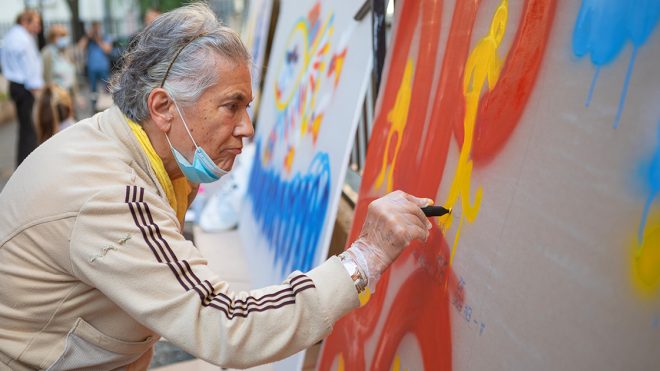 Interactive Event with Paint Kartel Teaches Seniors to Create Bold Graffiti in Belgrade
