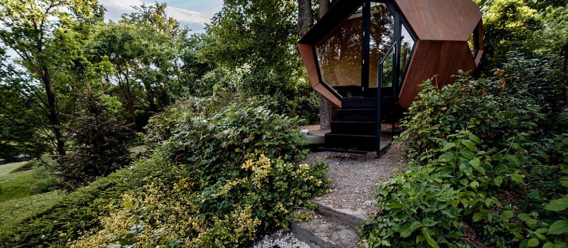 Geometric Wooden Cabins that Wow and Delight: Innovative Ideas for Everyone