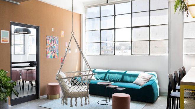 Flexible Tel Aviv Office Space Stays True to Its Industrial Character