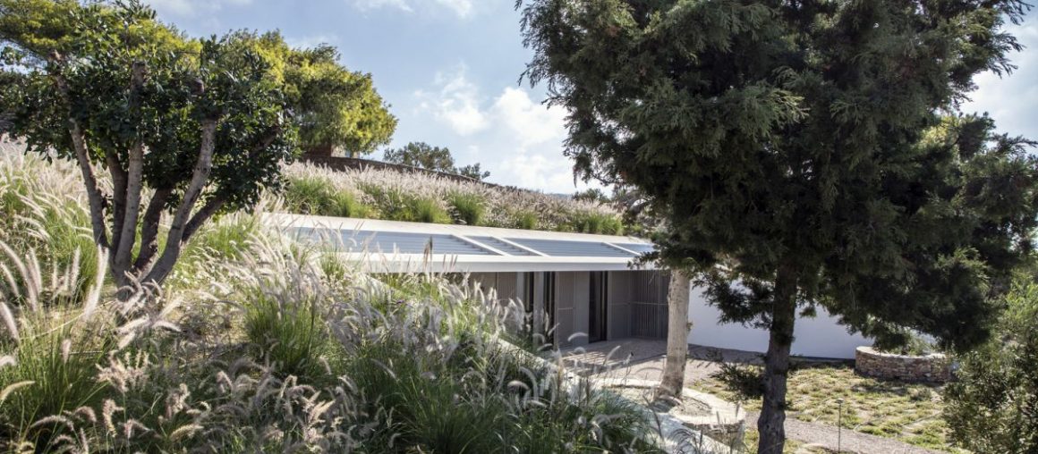 Beautiful Summer House Greece Half Hidden Within A Slope