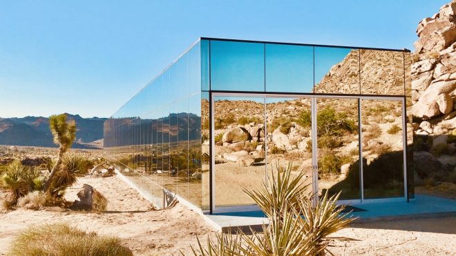 Luxury residence blends beautifully into the desert landscape