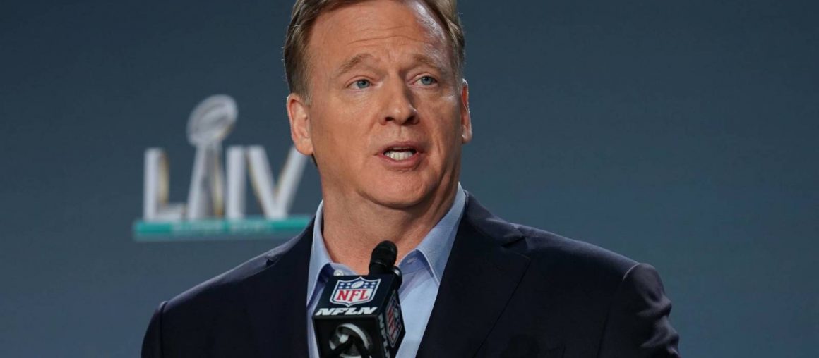 Report: Roger Goodell pushed for Washington name and logo change
