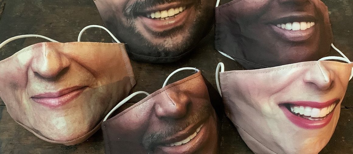 Would you wear one of these custom-made selfie masks?