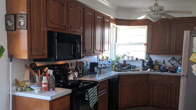 Before and After: A Dim, Dated Kitchen Gets a Refreshing DIY Makeover for $400