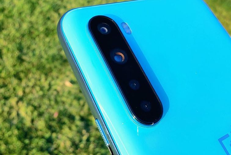 OnePlus accidentally leaks hundreds of user emails, report says