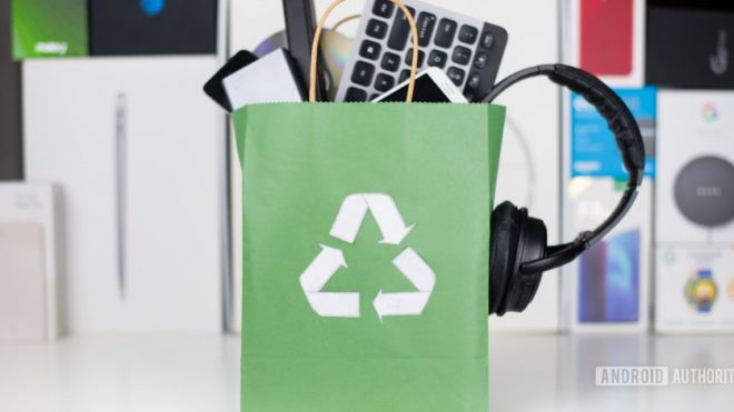 To solve the smartphone e-waste problem we first need fewer disposable devices