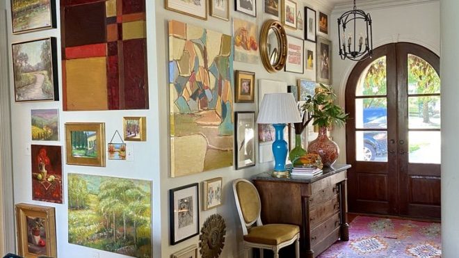 How to Create a Gallery Wall Like a Designer