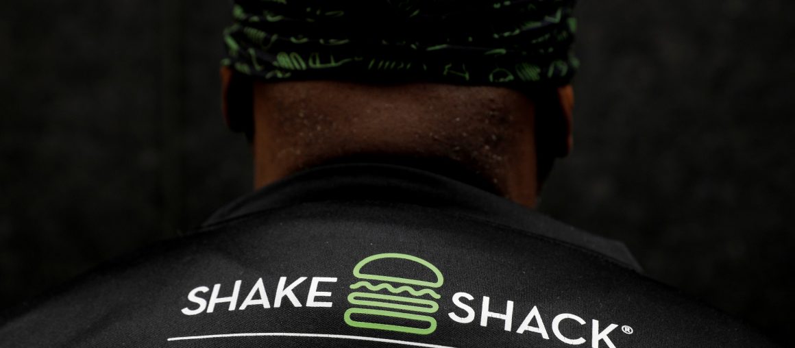 Burger chain Shake Shack posts bigger-than-expected quarterly loss