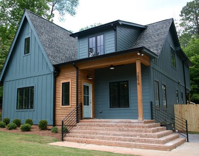 These Blue Home Exteriors Make the Case for a Colorful Makeover | Hunker